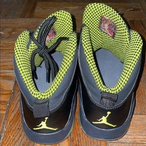Jordan Retro 10 Venom